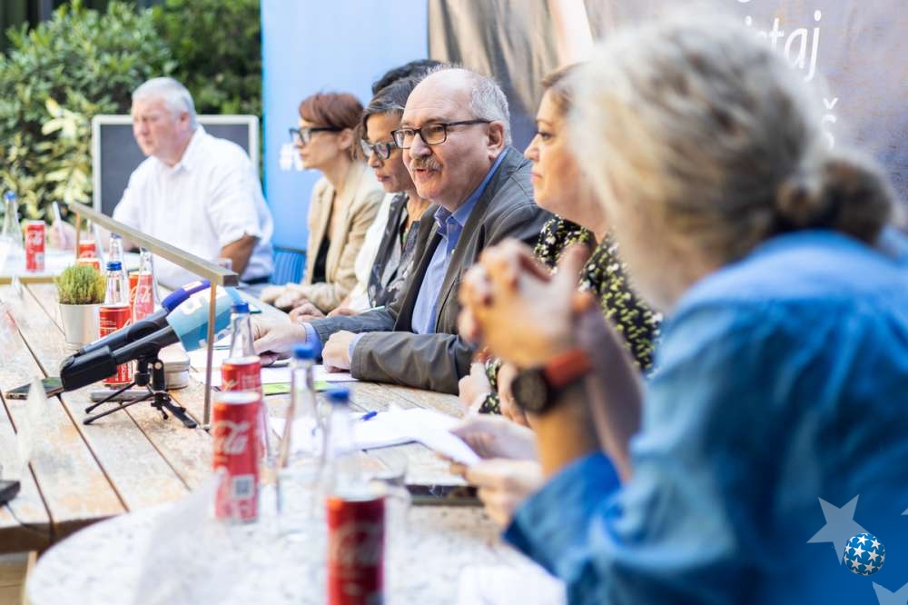 Christoph Veldhues; Photo by Tanja Drobnjak